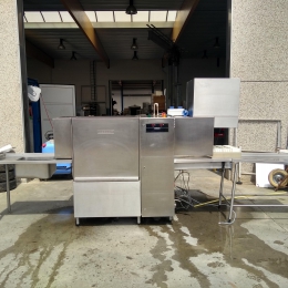 Hobart dishwashing street